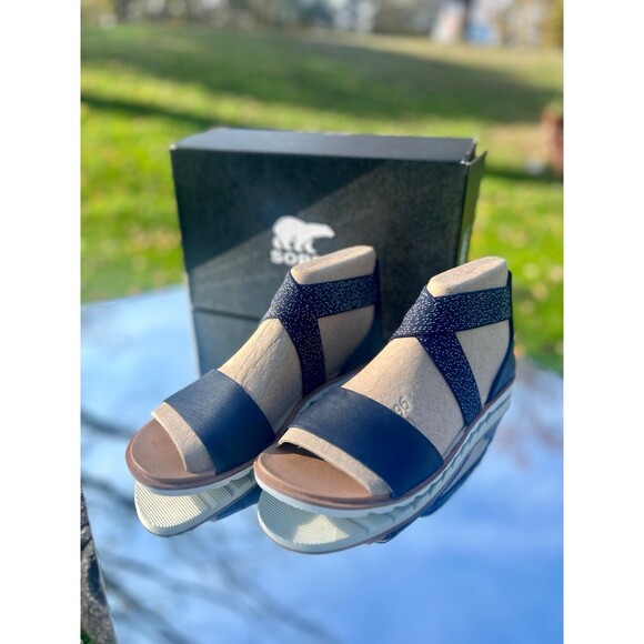 Sorel Shoes - Sorel Ella ll Sandal in Navy Blue with White Stitching